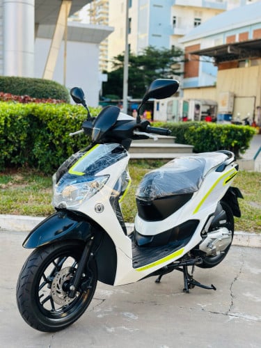 Honda Moove 016 ម៉ាសុីនតាន់ហាប់នែនស្ងាត់ជិះស្រួលមិនលាន់មិនហុយមានពន្ធកាតគ្រឺហ្សីន