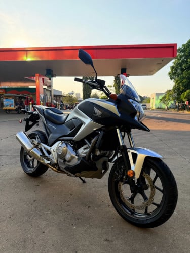 Honda NC700X 2012