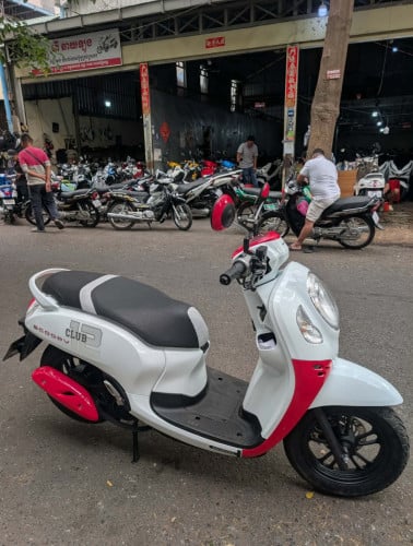 Honda Scoopy 2021