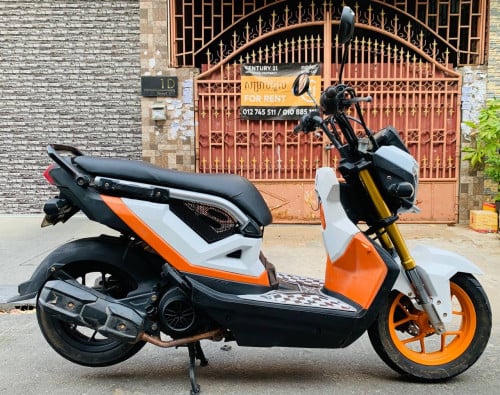 Honda Zoomer (110cc,from Japan )