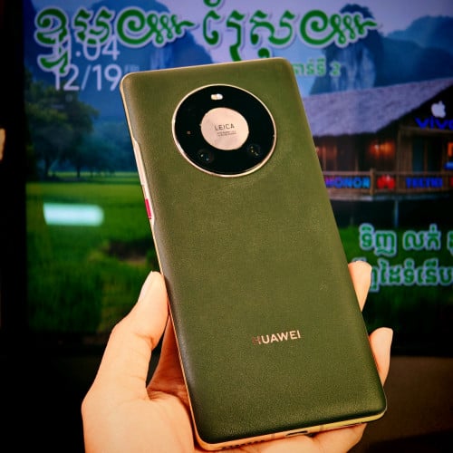 HUAWEI Mate 40 Pro (វ៉ៃដូរបាន)មានធានាច្បាស់លាស់ត្រឹមត្រូវ