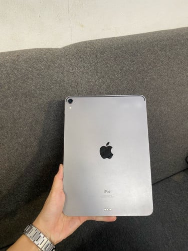iPad Pro (11inch) 64G 170 ចរចារ