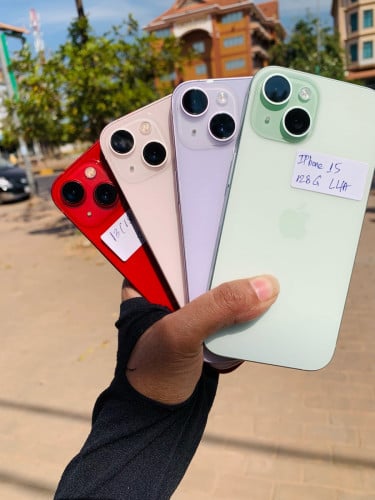 iPhone 15 128G ច ចារ