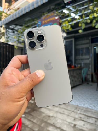iPhone 15 PM 512G ZA សានុំណែន​  ថ្មសុីន​ 85% តួរ​ 99% ពណ៍​ប្រាក់​ 765$​ 098390490 ​