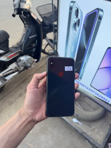 IPhone xsmax 190$