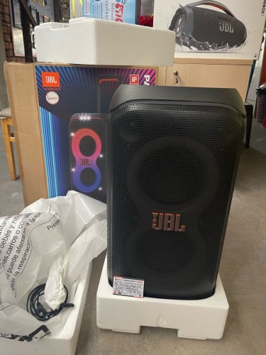 JBL 320 Stage ស្អាតនៅធានាពីក្រុមហុន​ តំលៃ360$ ភ្នំពេញ​ CTNលេខនិងតេឡេក្រាម089222158(ទទួលវៃដូរ)