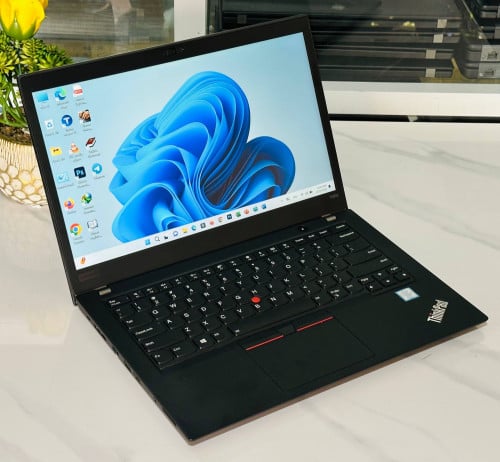 Lenovo ThinkPad T480s  Core i5 8th Gen 8CPUs
