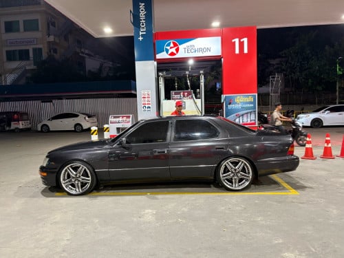 Lexus LS 400  REM R20 Japan