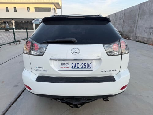 LEXUS RX400h 2006 H-FULL ប៉ុង2 ក្នុងលឿង ប្រភេទឡានមូលសានុំស្រីន ថ្មីខ្លាំង
