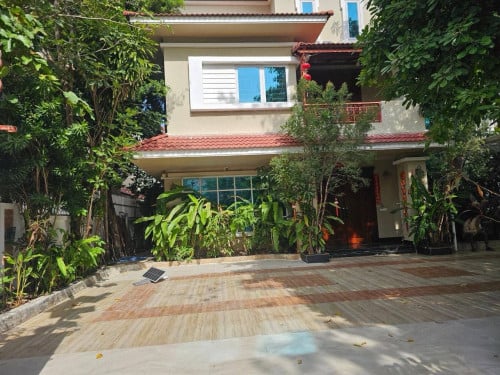 Luxury Villa for Rent at Borey Vimean Phnom Penh (Near AEON Mall Sen Sok City)