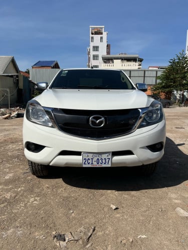 Mazda BT50 ម៉ាស៊ីនធំ 3200cc