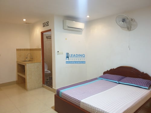 N261 | Elevator Studio Apartment For Rent in BKK2