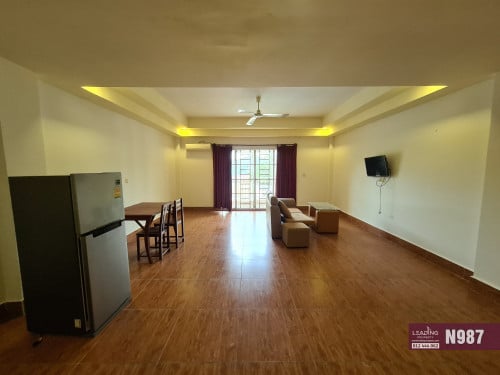 N987 | Spacious 1 Bedroom Apartment For Rent with Car Park
