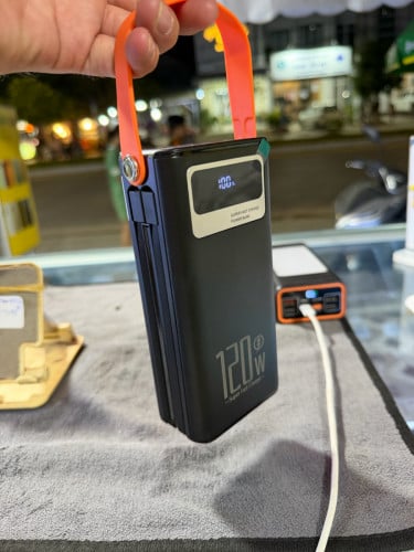 Powerbank 60000mAh / 120W / សាកចេញចូលលឿន​ កាន់ភ្លេីងបានយូ​