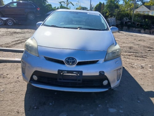 Prius 2012 Option 5 Advanced ដល់ផែ 08-03-26