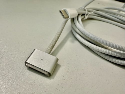 Secondhand Original USB Type C to Magnetic Magsafe 3 Cable Charger For MacBook Pro Air 14 16 M2 140W