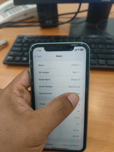 Sell iPhone 11 LL/A 64g zin all