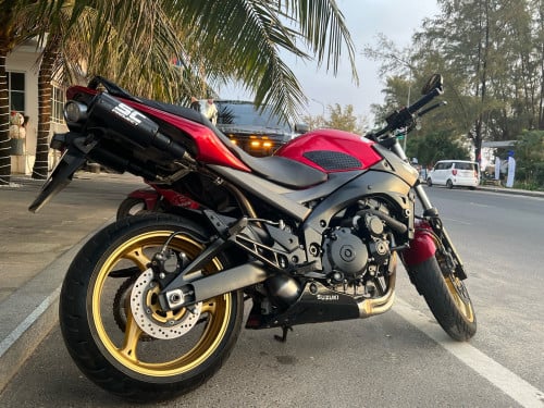 Suzuki GSR400 ថ្មី 80% ថែទាំបានល្អ!