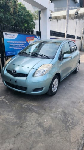 TOYOTA  vitz 2008