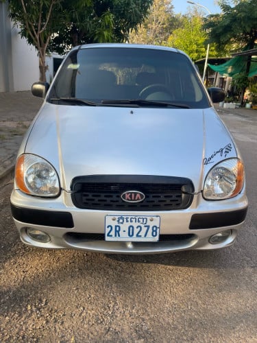 Visto 2002 ជាប្រភេទឡានថ្មី ធានាមិនបុកប៉ះ មិនច្រេះ ម៉ាស៊ីនប្រអប់លេខនៅសំណុំ ជិះស្រួល ស៊ីសាំងតិច