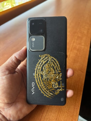 Vivo S18 12g/512g_CH(វៃដូរបាន)👉$215