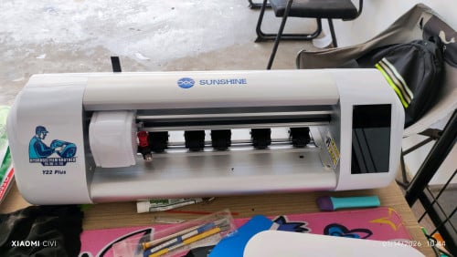 លក់ម៉ាសុីនកាត់ស្រុីនទូរស័ព្ទ