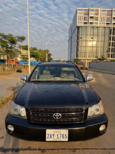 ឡានទើបកាត់បានបោកពូកលាងម៉ាសុីនហើយលក់ម៉ង បងៗ