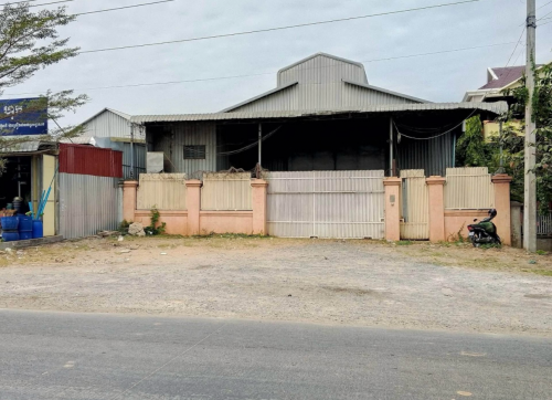 ឃ្លាំងសម្រាប់ជួលនៅ ចំការដូង