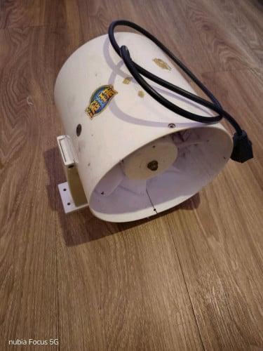 ម៉ាសុីនបឺតផ្សែង