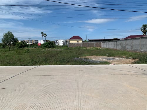 ដីលក់នៅឈូកវា២