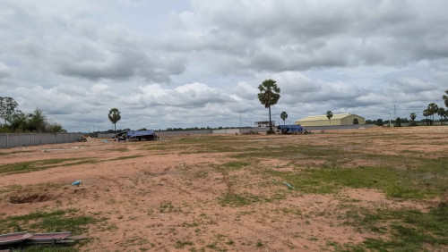 ដីលក់ 10X20 meters (Land for sale)