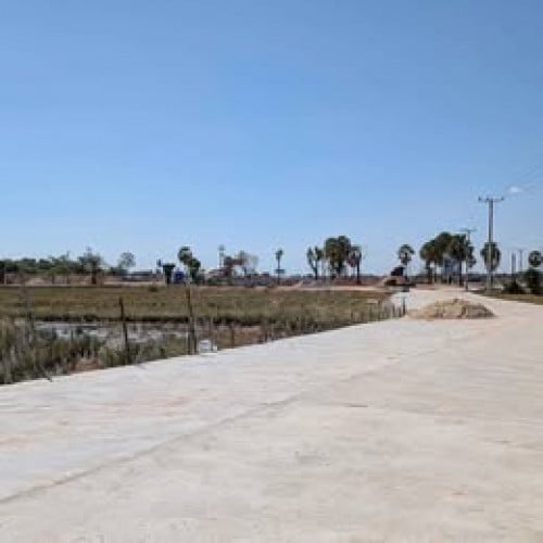 ដីលក់ 10X20 meters (Land for sale)