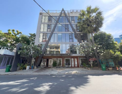 អាគារជួល ទីតាំង​ទន្លេបាសាក់ / Build for rent Tonle Basac area