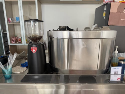 លក់ម៉ាសុីនកាហ្វេ នឹង តុcounter