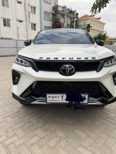 ឡានលក់ fortunes 2022