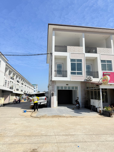 លំនៅដ្ឋាន Kis Residence