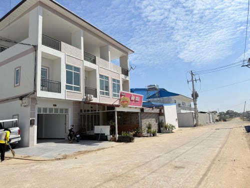 លំនៅដ្ឋាន Kis Residence