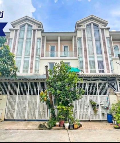 វីឡាកូនកាត់ ជួល បុរីជីបម៉ុងសែនសុខ/ Link villa for rent at Chip Mong Sensok