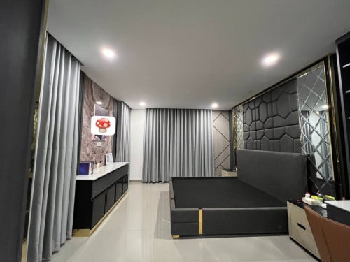 ឃ្វីនអេ វីឡាសម្រាប់លក់ | Queen A villa for sale (ទីតាំងបុរីជីបម៉ុង ផាកលែន ៥០ម៉ែត្រ)