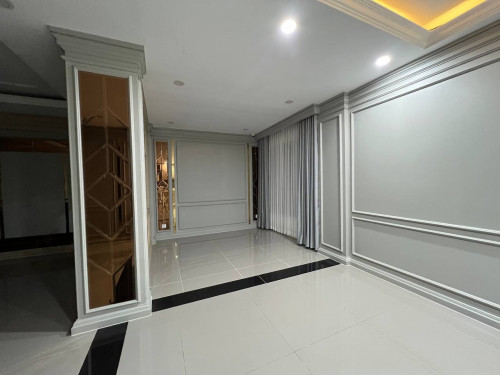 ឃ្វីនអេ វីឡាសម្រាប់លក់ | Queen A villa for sale (ទីតាំងបុរីជីបម៉ុង ផាកលែន ៥០ម៉ែត្រ)