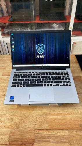 🎈✅MSI modem 15 (2024) CPU i5 (13th)@2.40GHz Ram 16G M2 512GB Srecn 15.6*FHD Keyboard Light 🕯️