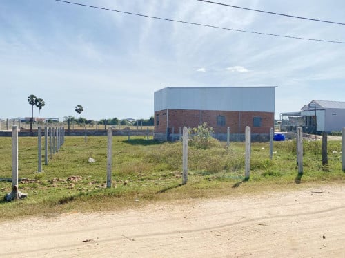 👉🏼ដីលក់ក្រោយផ្សារបាត់ដឹង 2km