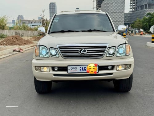 🚘LEXUS LX470 ឆ្នាំផលិត 2003 ហ្វូល នៅសានុំហ្សុីន ទឹកថ្នាំហ្សីន1ជុំ អត់បុក