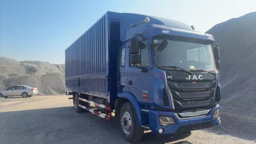 7.8米飞翼车厢，马上到柬埔寨