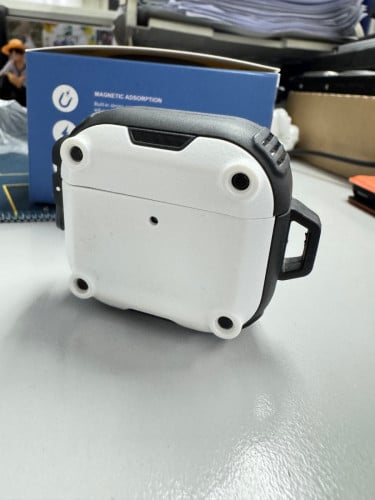 AirPod 4 ANC សំបក់