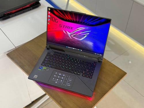 Asus ROG Strix G16 G614JVR ( 99% )CPU Core i9-14th, RAM 16GB, SSD 1TB, VGA Nvidia RTX4060 8GB