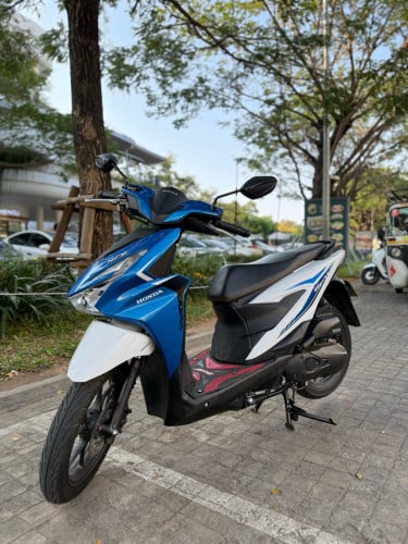 Beat 025 ខ្ចី