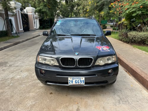 BMW 2001 Series X5