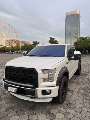 Ford F150 platinium 2015