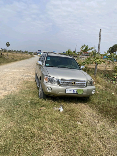 Higlinder 2003 V6 ប៉ុង2 limited full 13200
